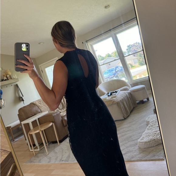 Aztec Dress - Picture 3 of 3